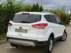 Ford Kuga 2.0 TDCi 2x4 Titanium - 22