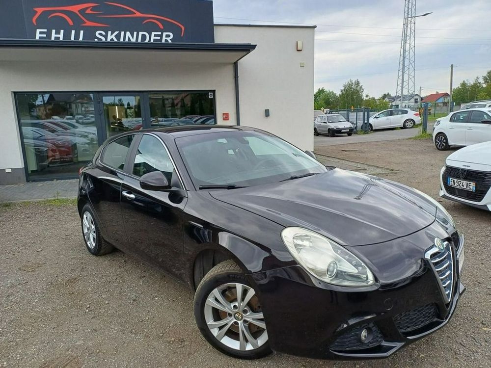 Alfa Romeo Giulietta 2.0 JTDM 16V Turismo 2011