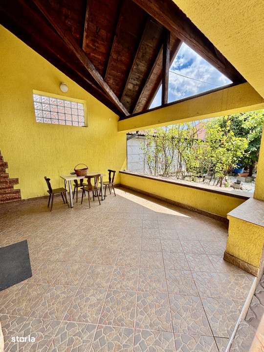 Casa individuala - zona Calea Dumbravii - 2 intrari separate-5