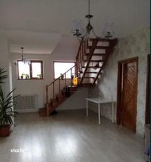 Casa 8 camere zona Buna Vestire