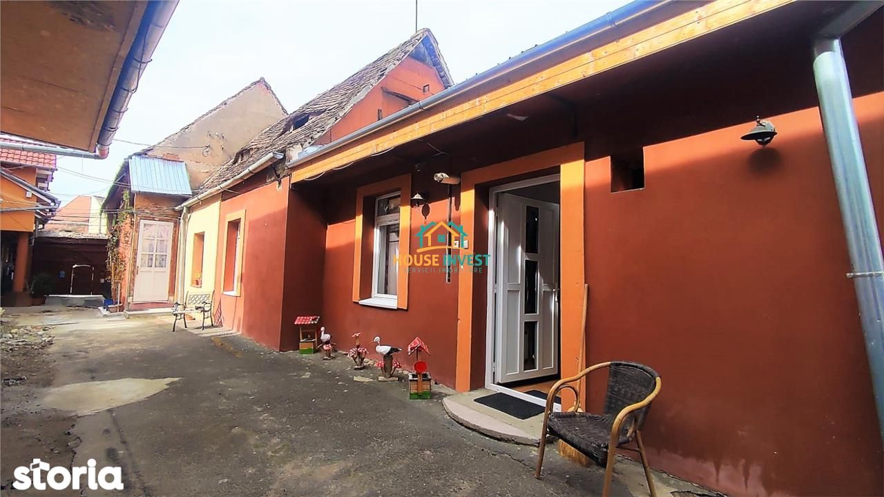 Casa  cu 2 camere in centrul vechi al Sibiului