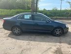 Volkswagen Jetta 1.9 TDI Comfortline - 3