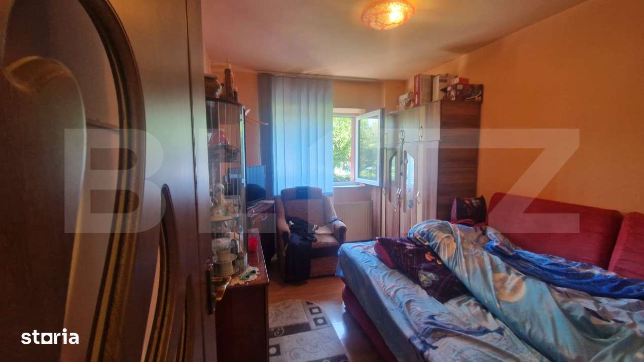 Apartament 4 camere, suprafata mare decomandat, Triaj, bloc anvelopat - Imagine principală: 3/11