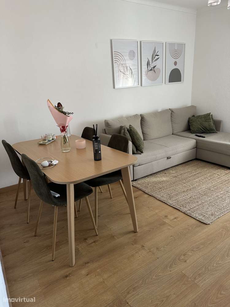 Apartamento T2 com varanda em Moura - Grande imagem: 2/17