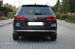 Volkswagen Passat Variant 2.0 TDI BlueMotion Technology DPF Highline - 18