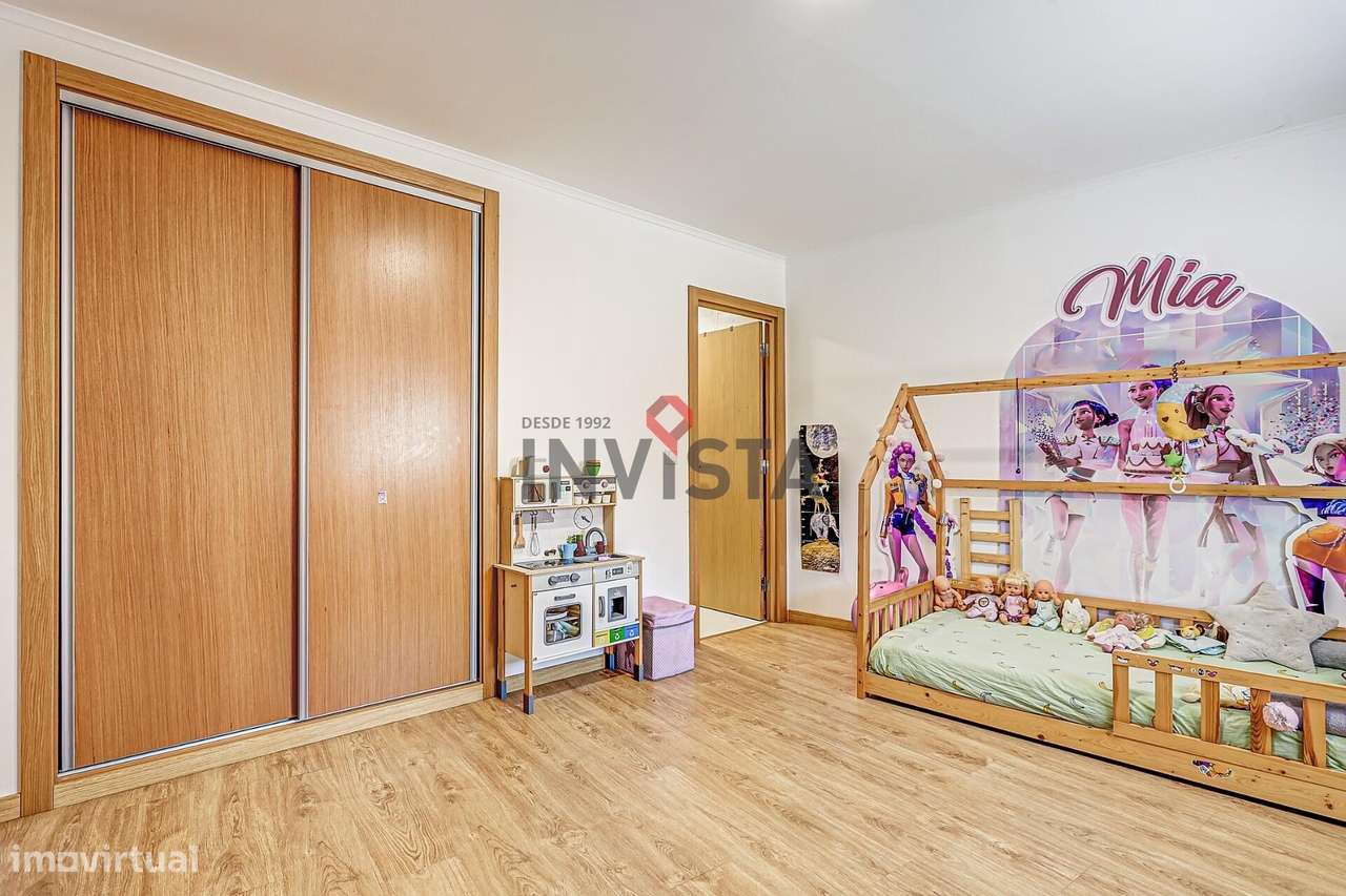 Moradia T3 Térrea com 2 Suites | Centro de Alverca-22