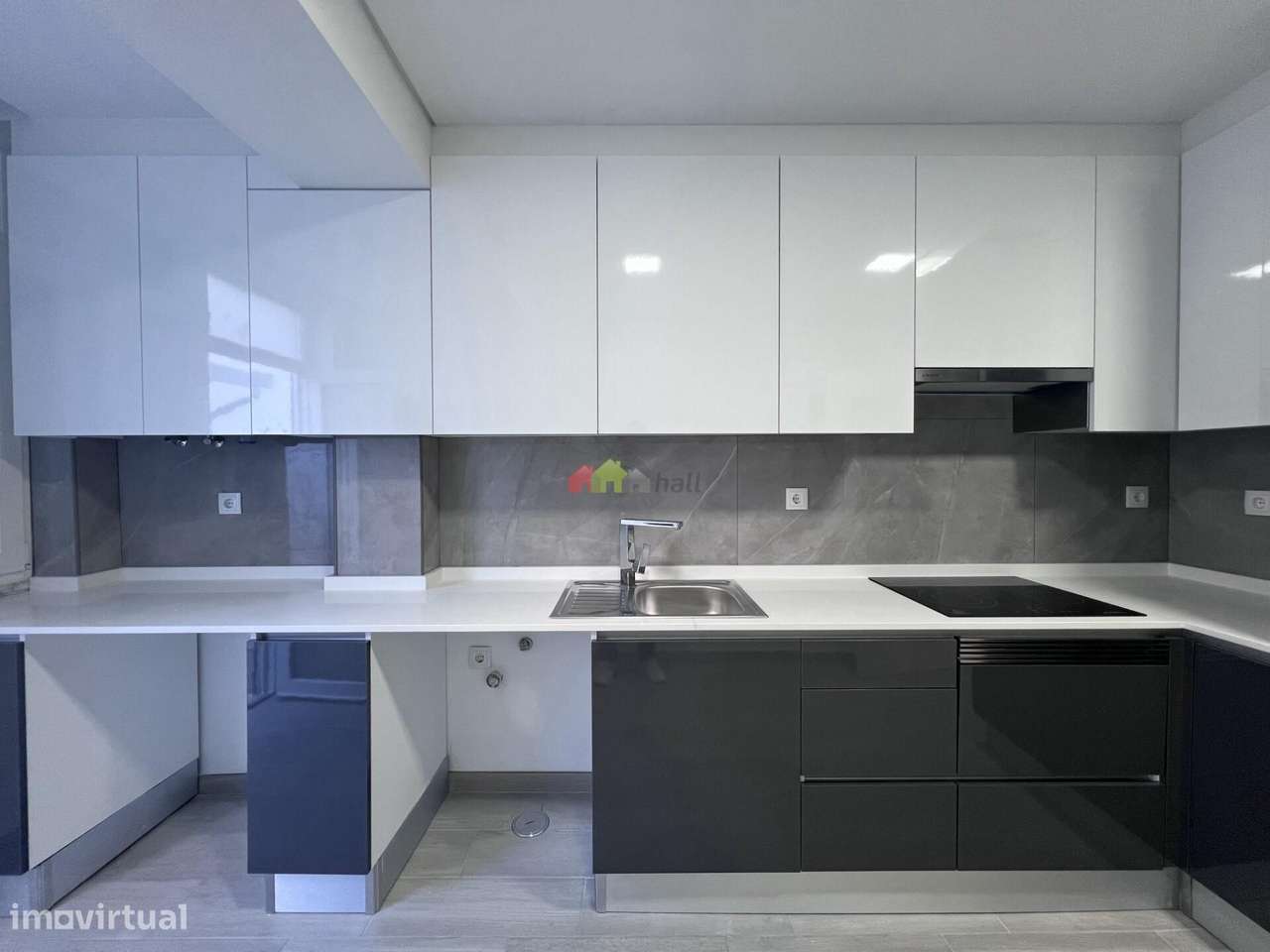 Apartamento T3 com 2 varandas em frente ao metro-8
