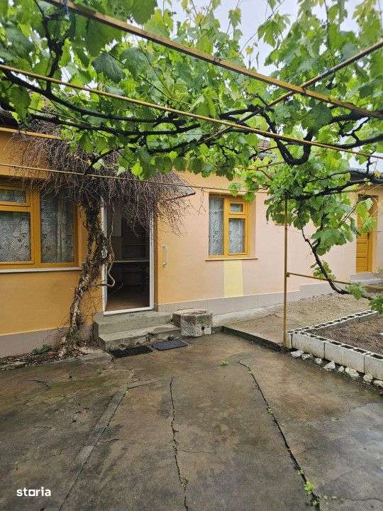 CASA 5 CAMERE ZONA GARII-6