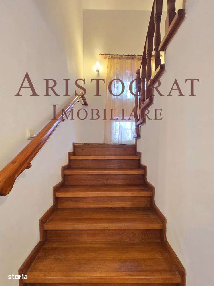 Vila 5 camere cu piscina-10