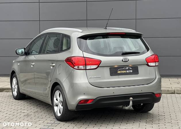 Kia Carens 1.6 GDI L - 13