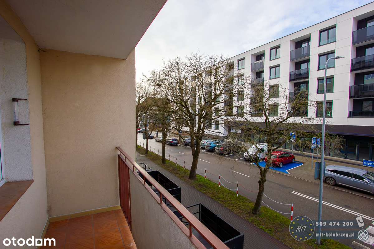 Mieszkanie 2 pok. do własnej aranżacji, centrum miasta, balkon-9