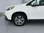 Peugeot 2008 1.2 PureTech Allure - 21