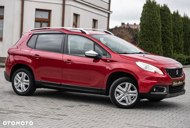 Peugeot 2008 1.2 Pure Tech Style S&S - 3