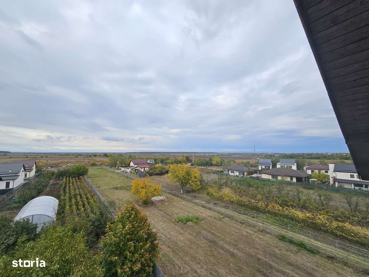 Casa cu 11 dormitoare de vanzare in Corbeanca-3