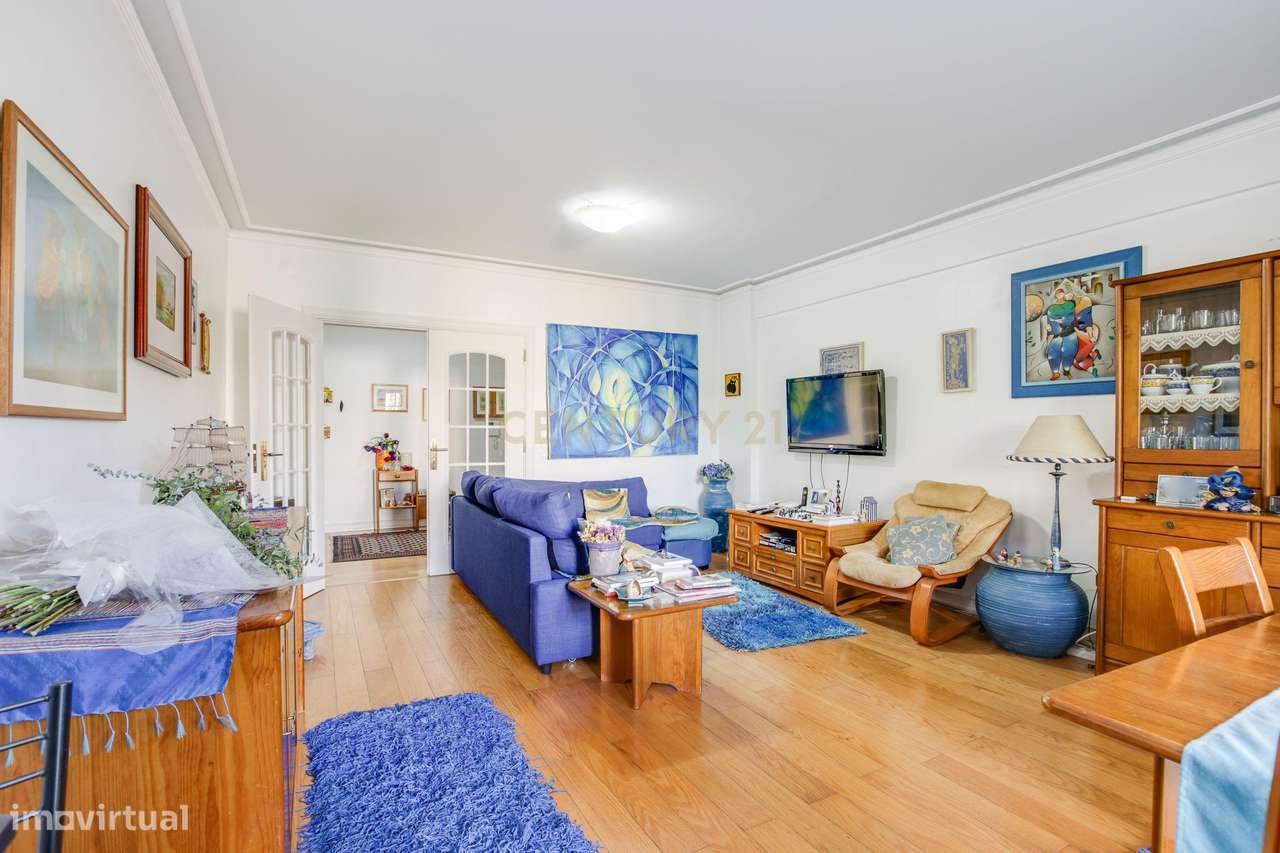 Apartamento T3 com terraço com 90m2, no centro de Alverca do Ribatejo - Grande imagem: 5/44