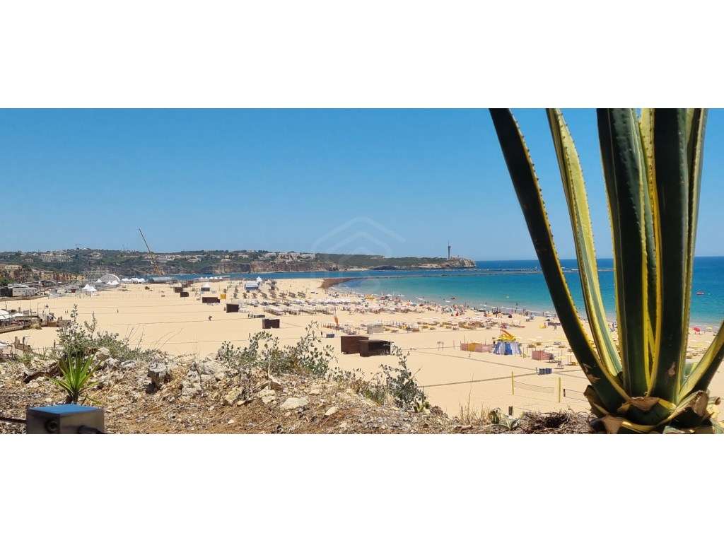 Apartamento T1 remodelado na Praia da Rocha, Portimão-13