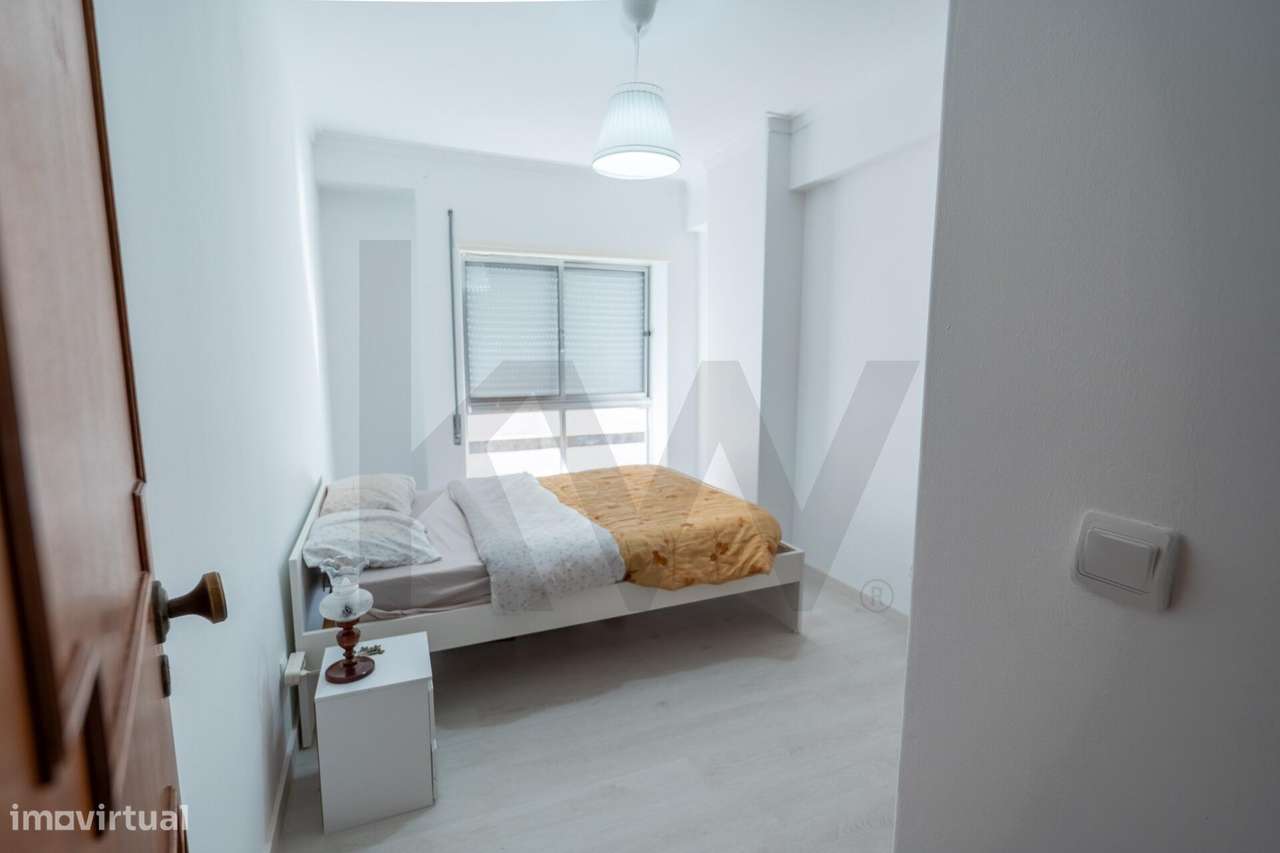 Apartamento T2 Barreiro-Setúbal-9