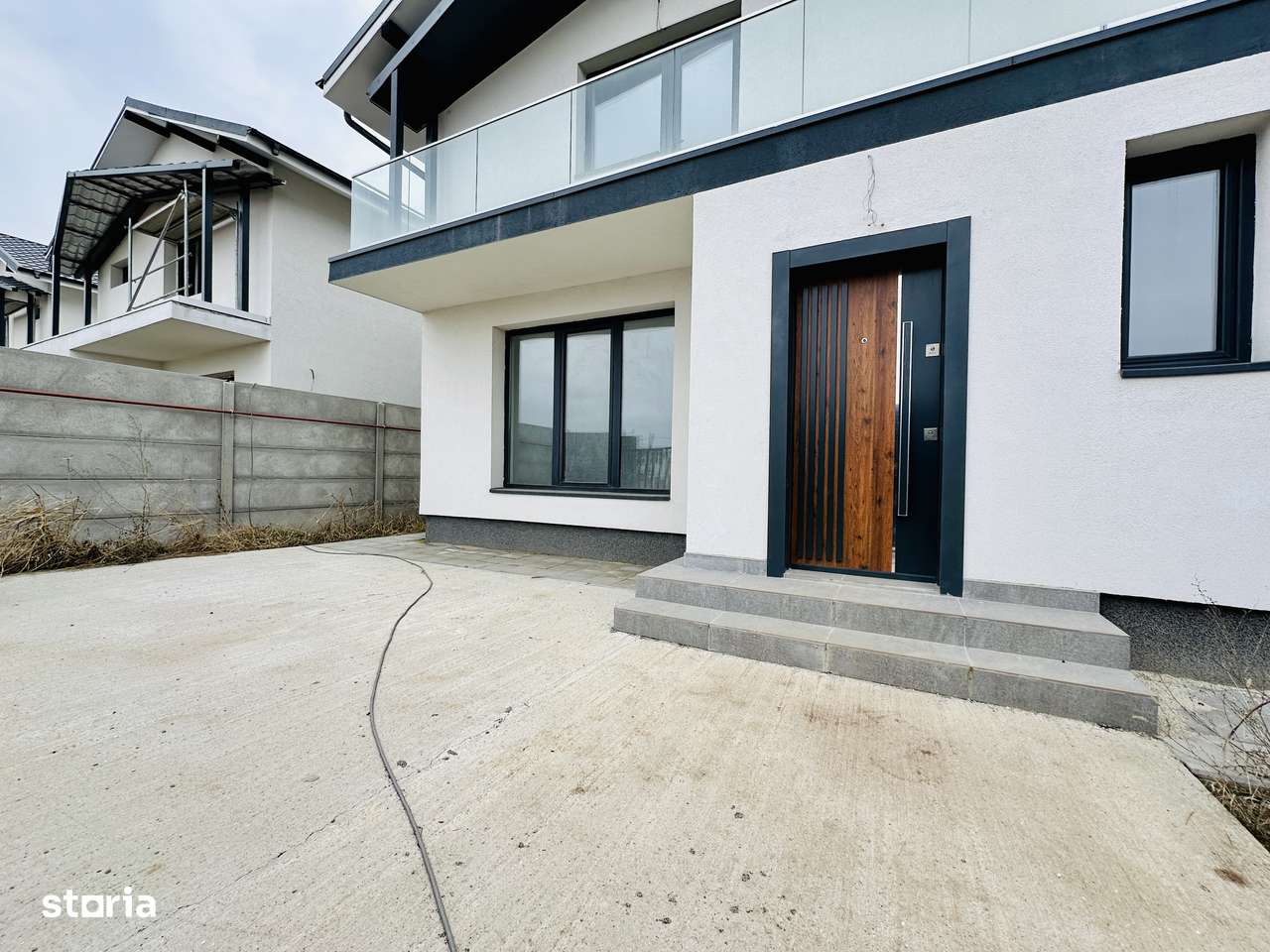 Casă P+1E, 5 camere – Comuna Berceni, Ilfov, teren 350 mp - Imagine principală: 2/18