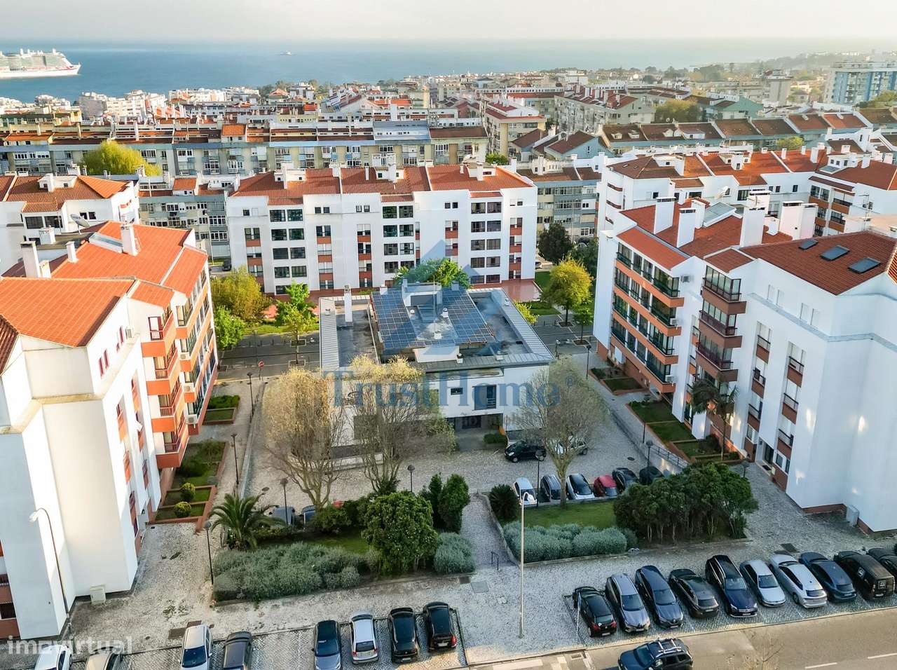 T4 em Oeiras perto do Parque dos Poetas e a 5 km da praia-40