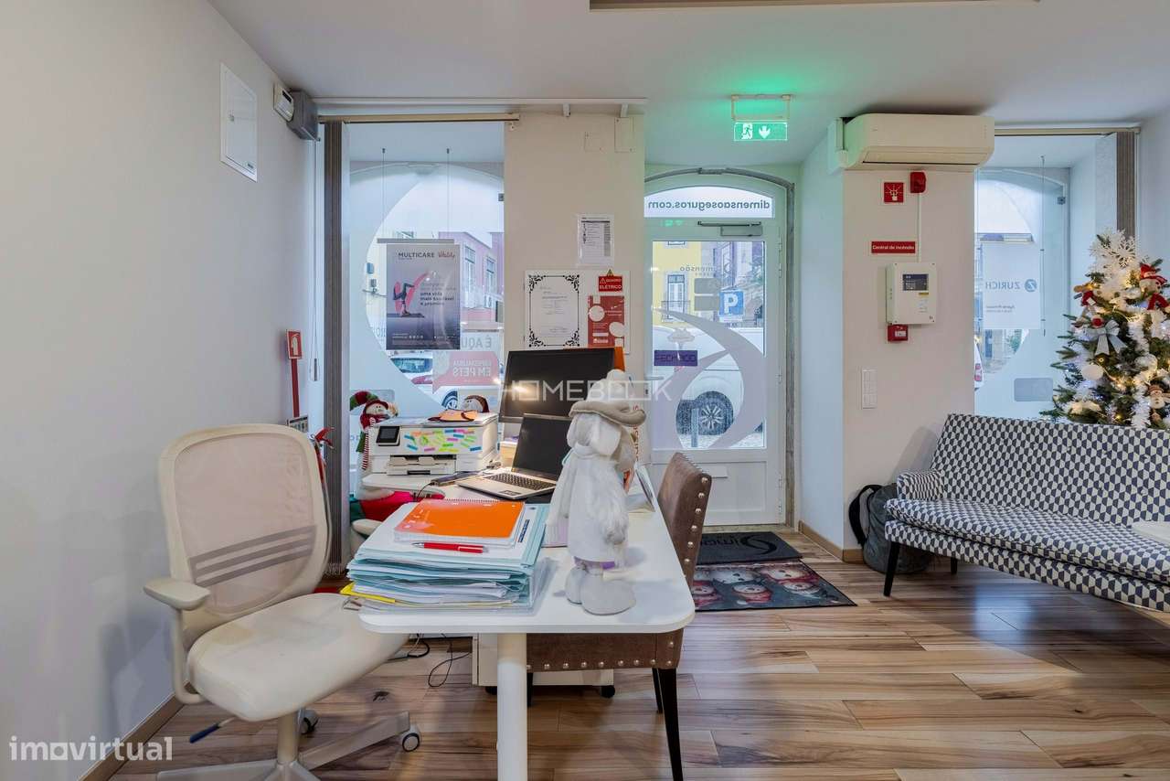 Prédio para Investimento – Praça do Bocage - Grande imagem: 5/25