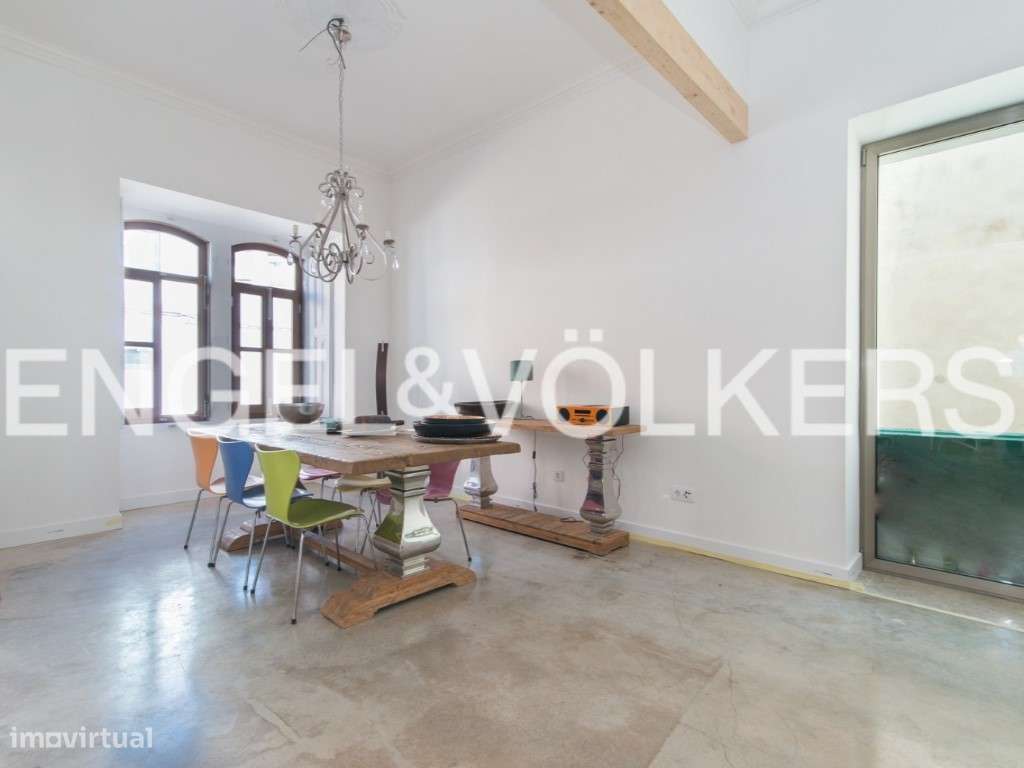 Investimento: Moradia renovada com 2 anexos em Faro - Grande imagem: 4/31