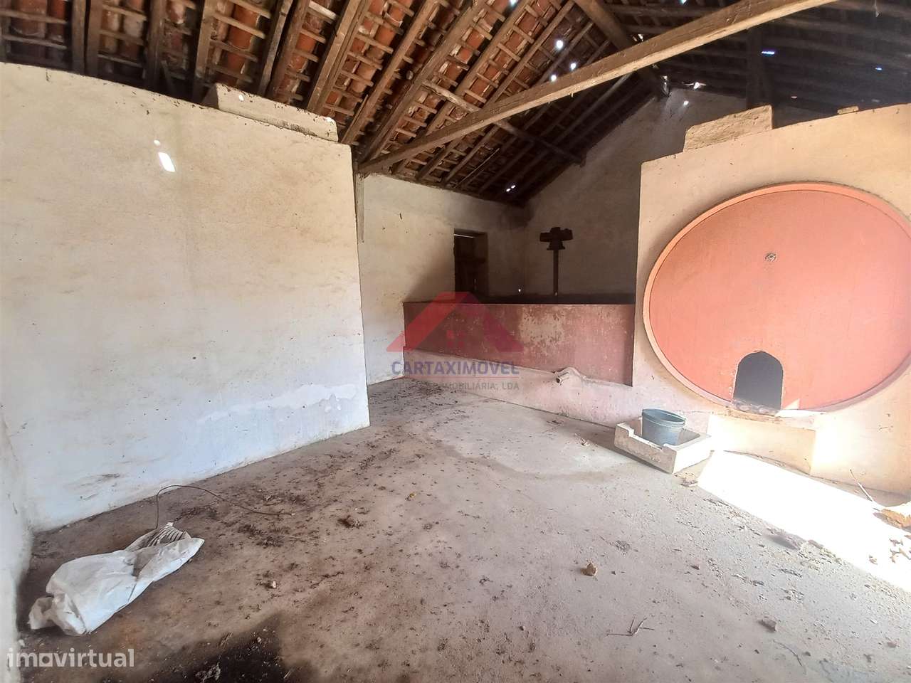 Moradia para Restaurar T2 Venda em Manique do Intendente, Vila Nova de - Grande imagem: 4/12