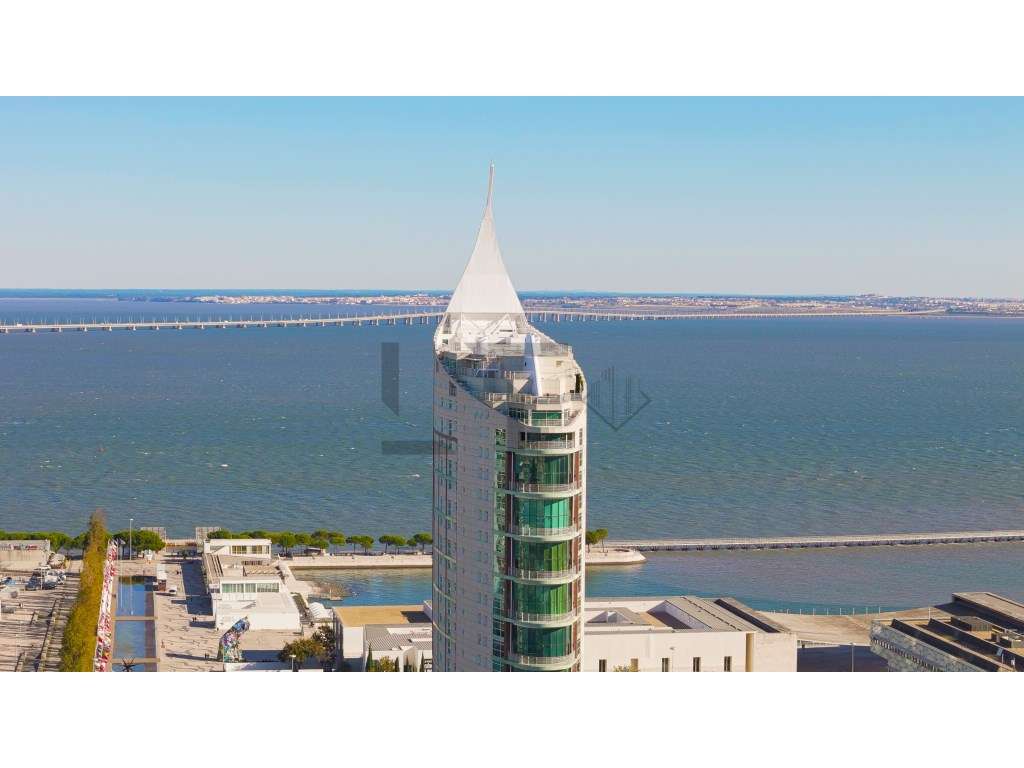 Penthouse T4 com Terraço Privado com Jacuzzi com Vista Rio, para Ve... - Grande imagem: 2/38