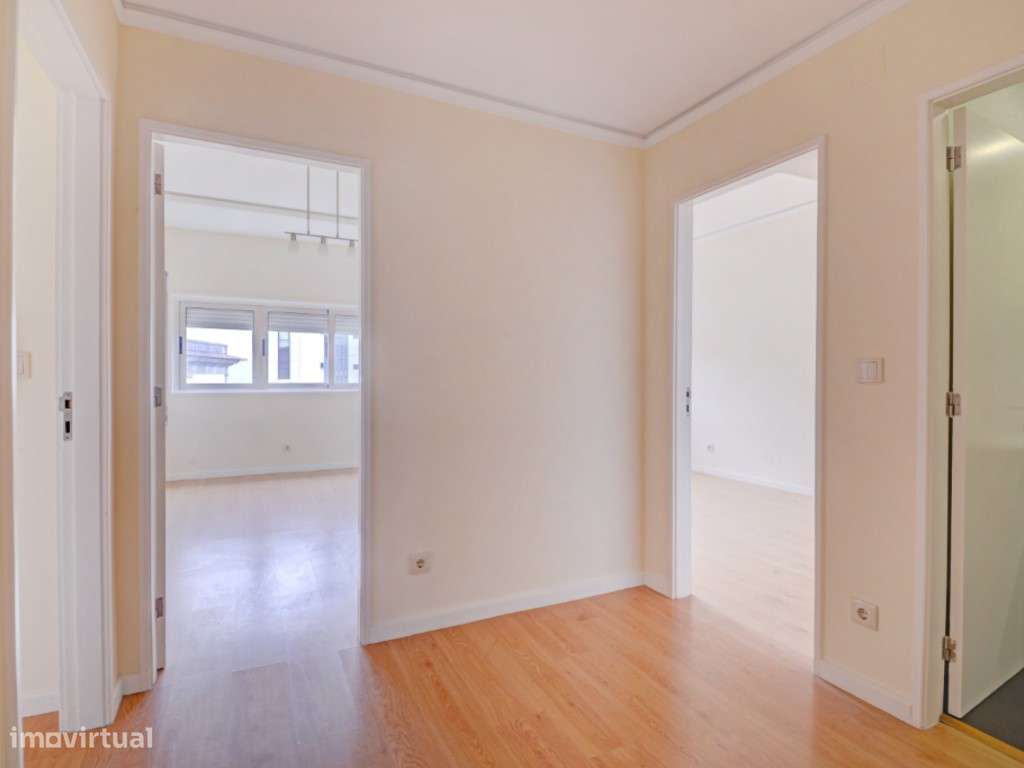 Apartamento T3 no Campo Alegre - Localização Premium com Excelentes... - Grande imagem: 5/15