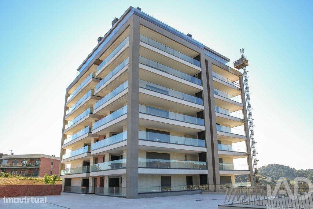 Apartamento T3 em Alverca do Ribatejo e Sobralinho de 196,00 m2 - Grande imagem: 4/17