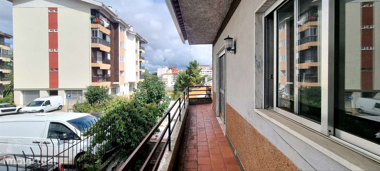 Moradia >=T10 - Fonte da Talha - Coimbra/Venda-5