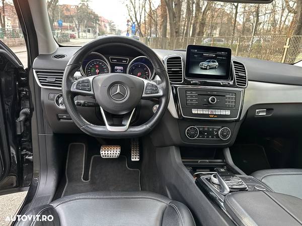 Mercedes-Benz GLE 250 d 4Matic 9G-TRONIC AMG Line - 24