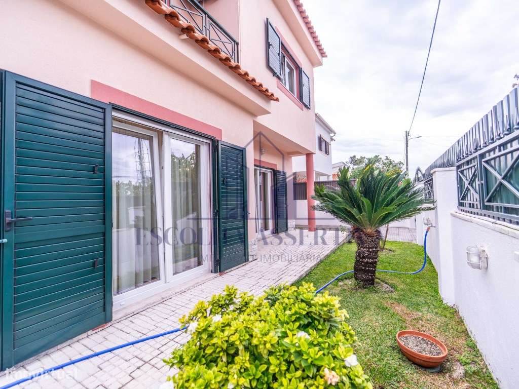 Elegância e Exclusividade na Aroeira - Moradia com Piscina, Jardim ...-55