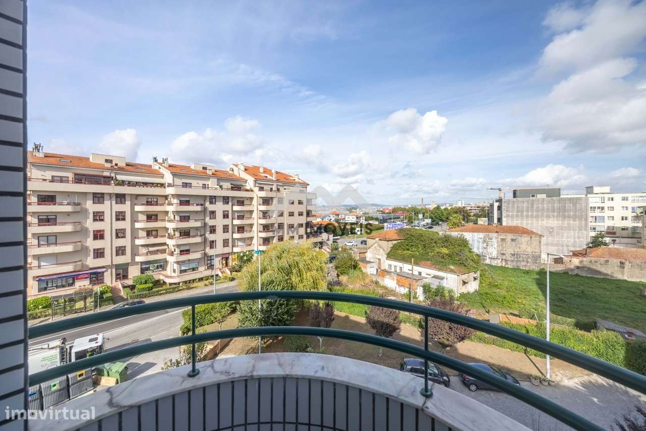 Apartamento T3 Duplex | Vila Nova de Gaia | Terraço | Elevador | Lugar - Grande imagem: 4/39