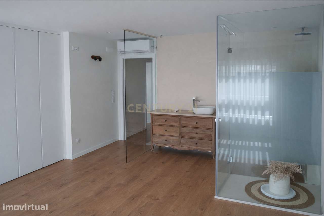 Apartamento T2 com Vista Mar | Complexo Turístico São Sebastião – Eric-37