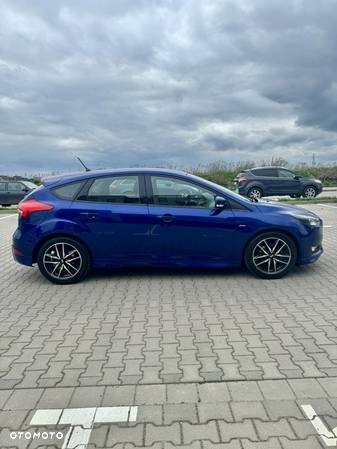 Ford Focus 1.0 EcoBoost ST-Line ASS - 6