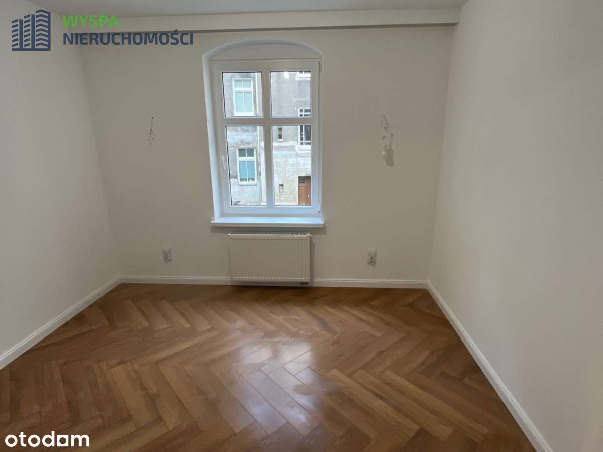 Ciche mieszkanie w sercu Łazarza po remoncie!-12