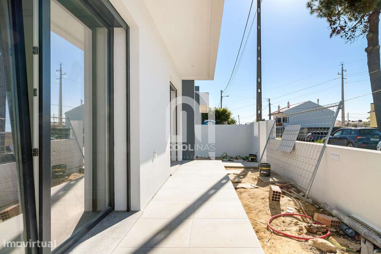 Fantástica Moradia Térrea T3+1 com Piscina de água salgada e aquecida-22