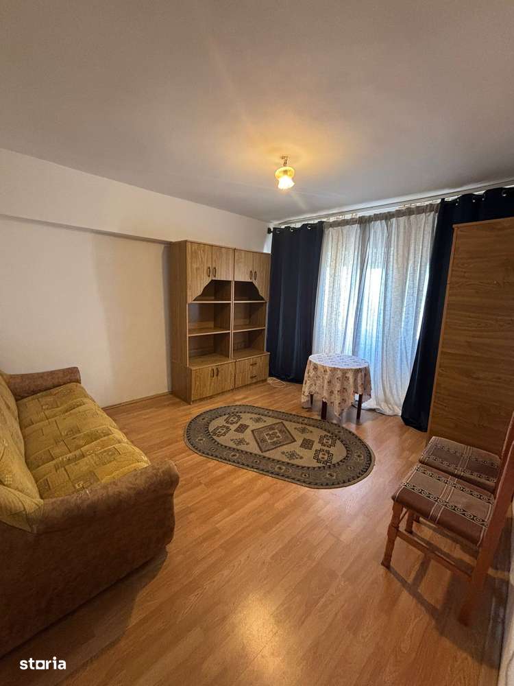 De inchiriat garsoniera mobilata și utilata Pret 200e - Imagine principală: 1/7