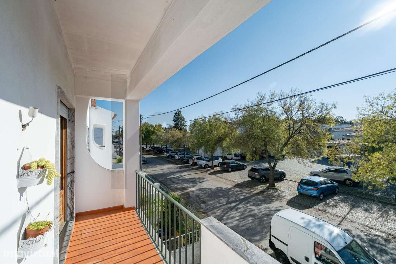 Moradia bi-familiar de 1º andar com sótão - Grande imagem: 5/21