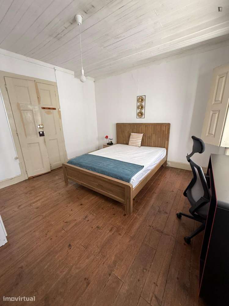 Quarto - localizado em São Jerónimo Coimbra - Grande imagem: 5/9
