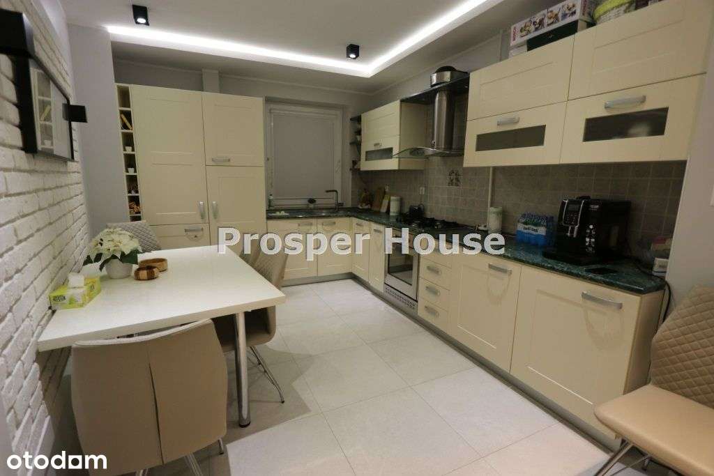 Trzypoziomowy apartament, dwa oddzielne wejścia.-12