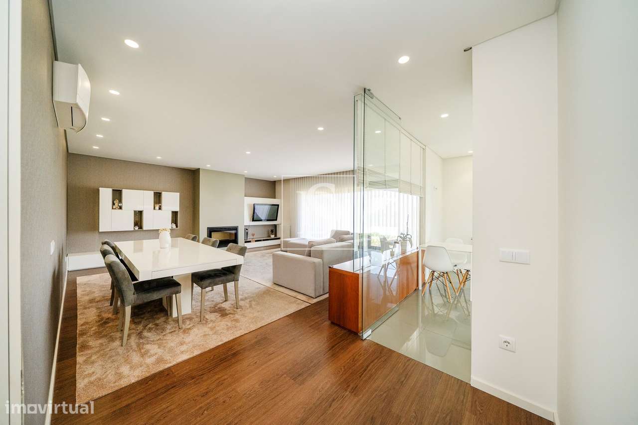 Apartamento T4 de Luxo, no Mira Rio 3, em Barcelinhos-14