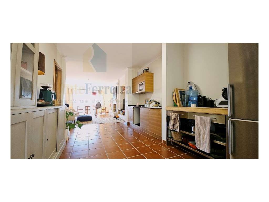 Moradia em banda com e jardim privado no Condominio Campo Real! - Grande imagem: 4/24