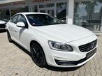 Volvo S60 D2 Momentum - 3