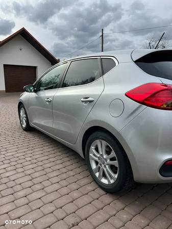 Kia Ceed - 5