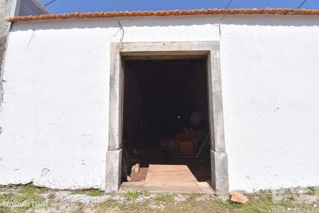 Comércio diverso em São Miguel, Santa Eufémia e Rabaçal de 470,00 m2 - Grande imagem: 5/29