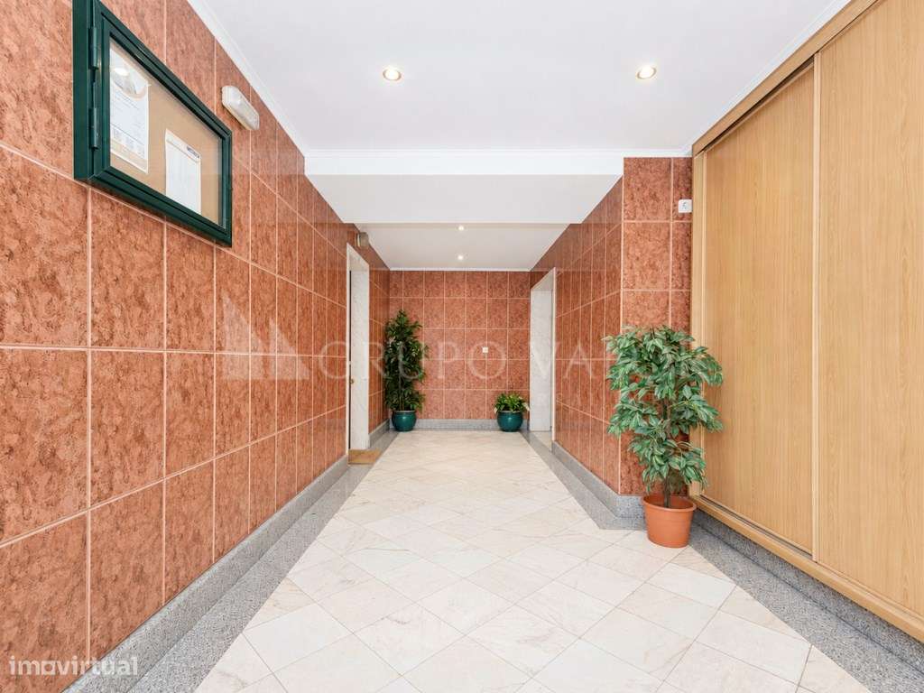 Apartamento T2 Remodelado | Cavaleira | Algueirão-Mem Martins-28