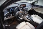 BMW Seria 5 520d Touring Luxury Line - 15