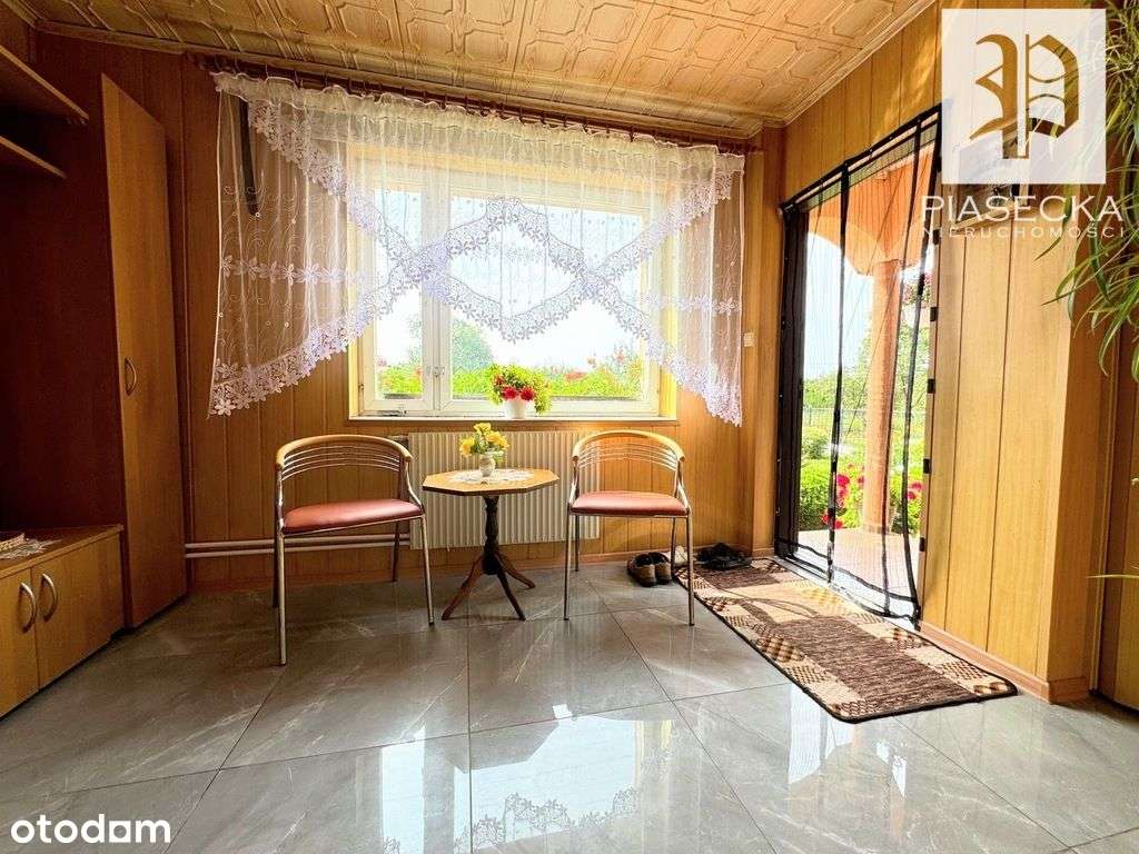 Dom z dużą działką, fotowoltaiką i pompą ciepła-5