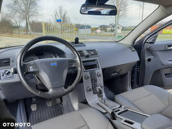 Volvo V50 1.8 Momentum - 15